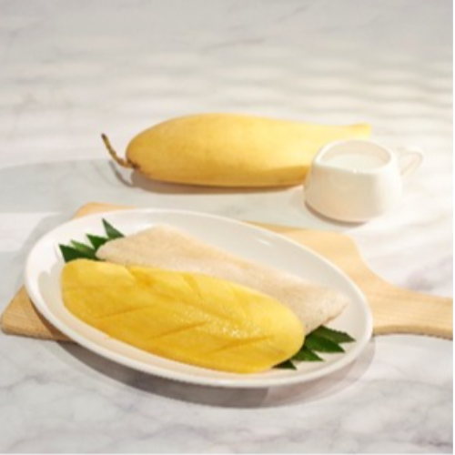 Mango Sticky Rice with Coconut Milk