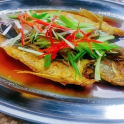 Deep Fried Fish with Thai Chilli Sauce