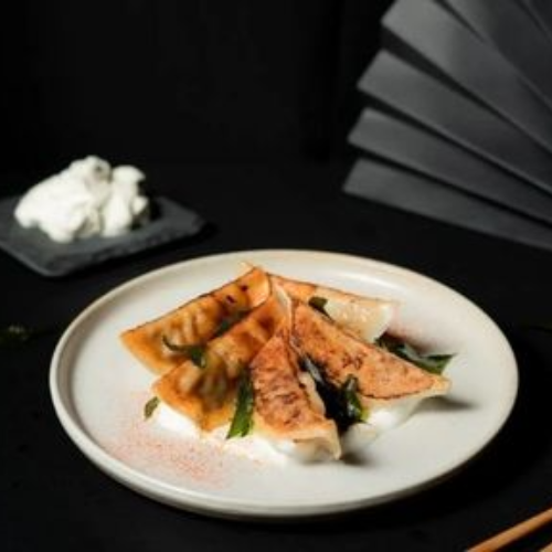 Vegetarian Pan Fried Impossible Momo Tray (30pcs) 