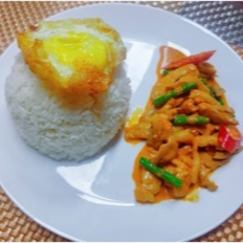 Red Curry Chicken/ Pork with Rice