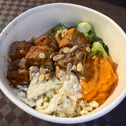 Quinoa Grain Bowl
