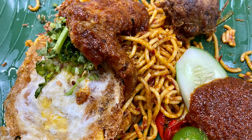 WhyQ Alsafaz Makan Stall