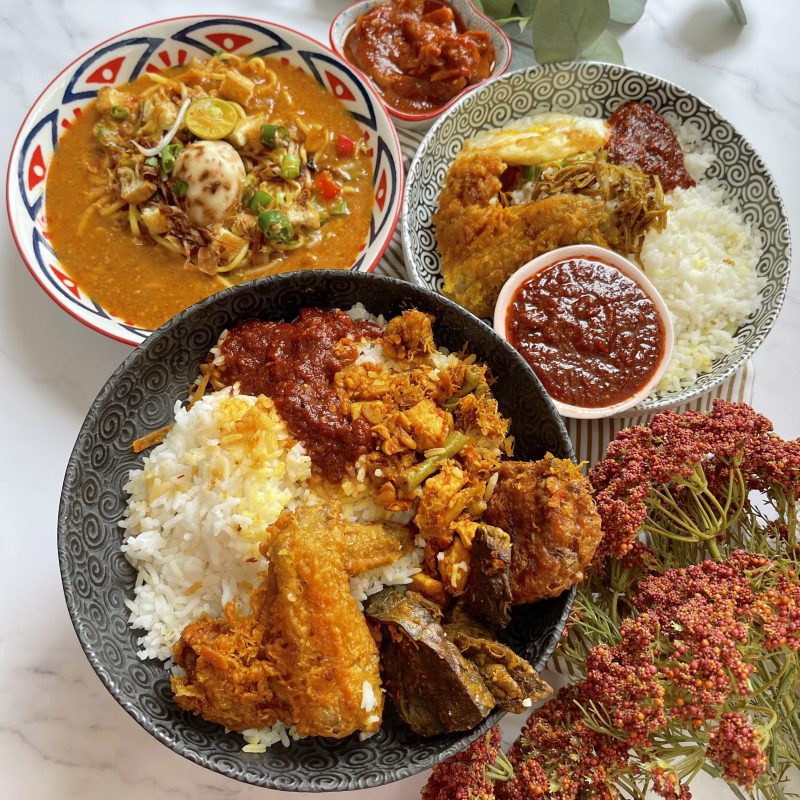 WhyQ Aziz Jaffar Muslim Food (02-070)