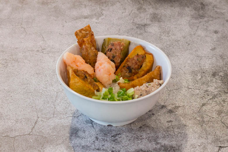 WhyQ Hakka Yong Dou Fu (02-112)