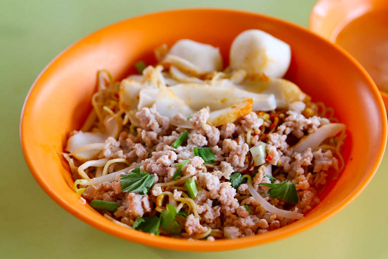 WhyQ Ah Fatt Fishball Noodle (02-10)