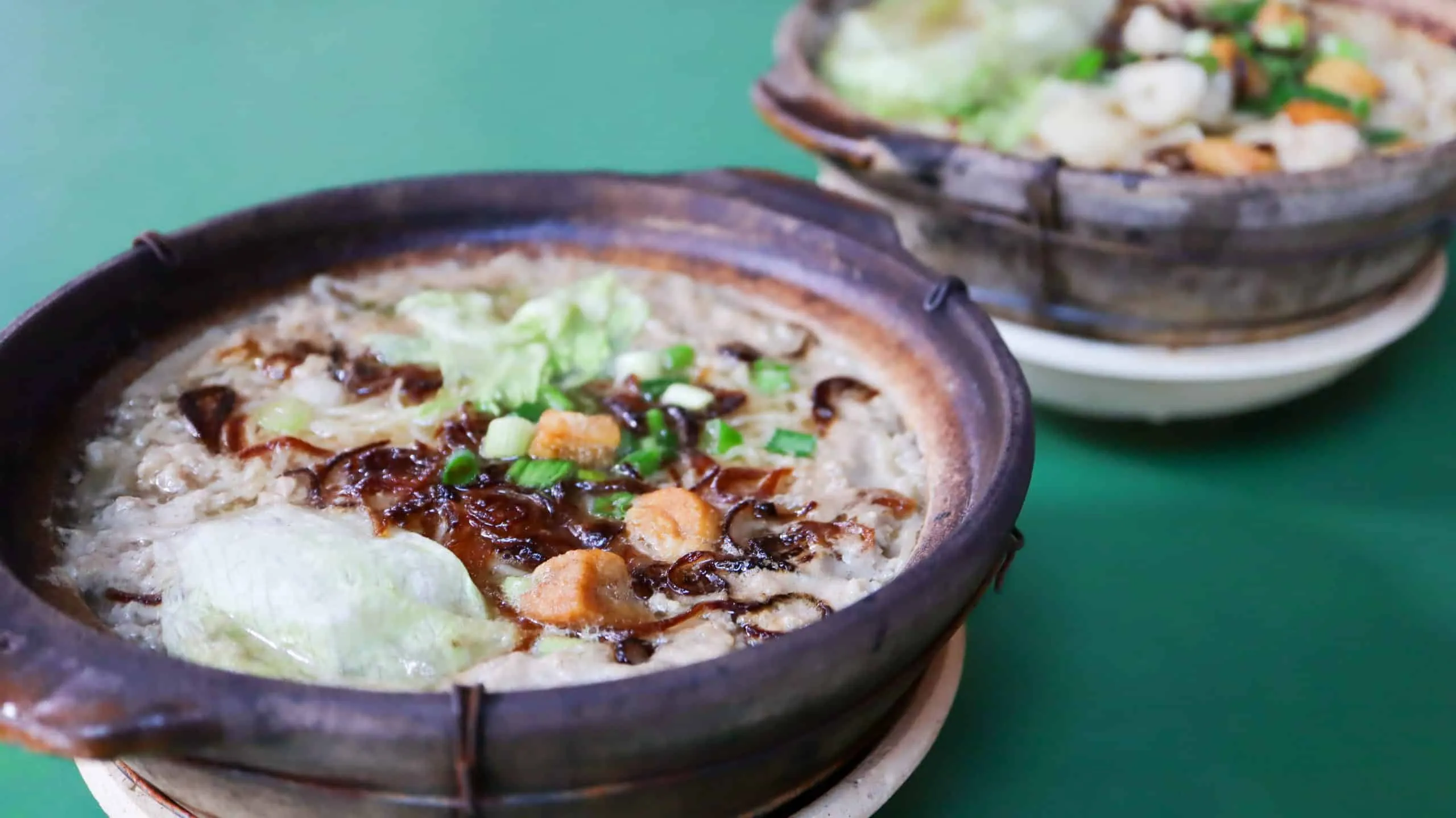 WhyQ Ah Gong Minced Pork Noodle (01-02)