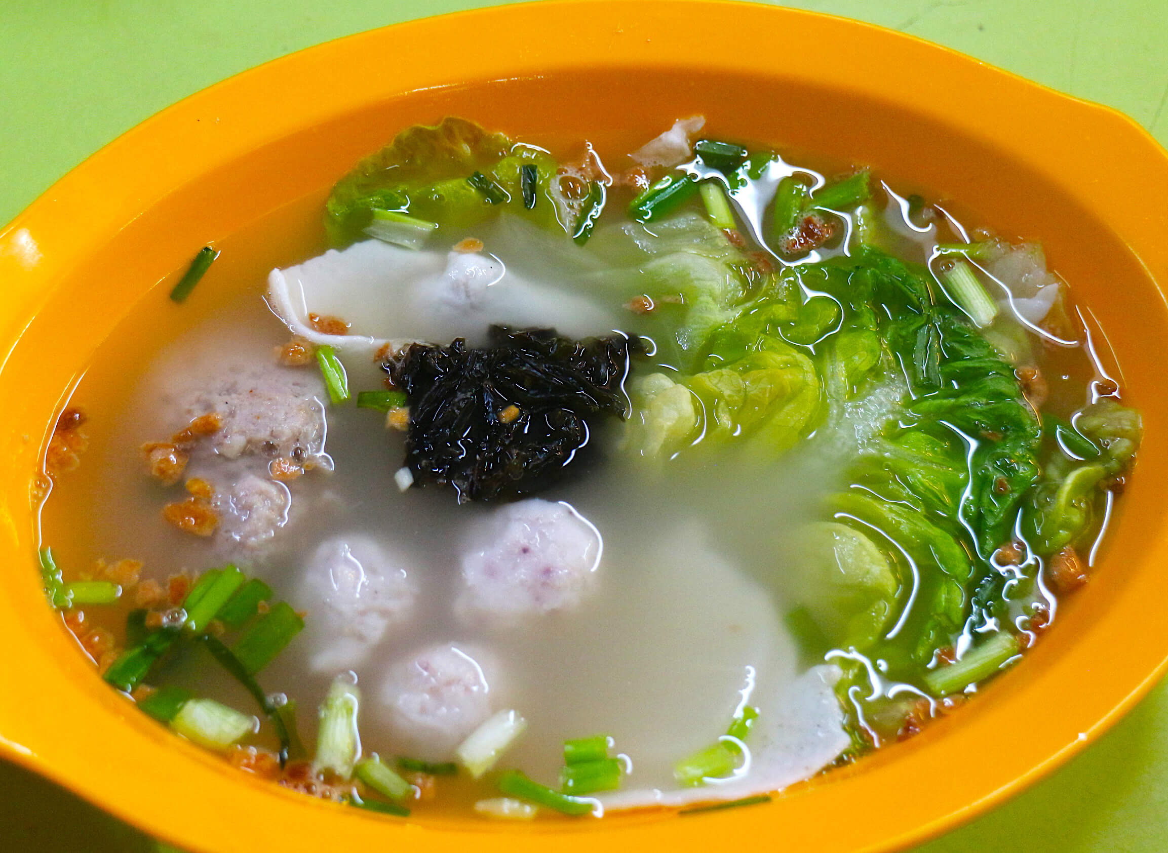 WhyQ Dong Fang Hong Sotong Ball Seafood Soup (01-47)