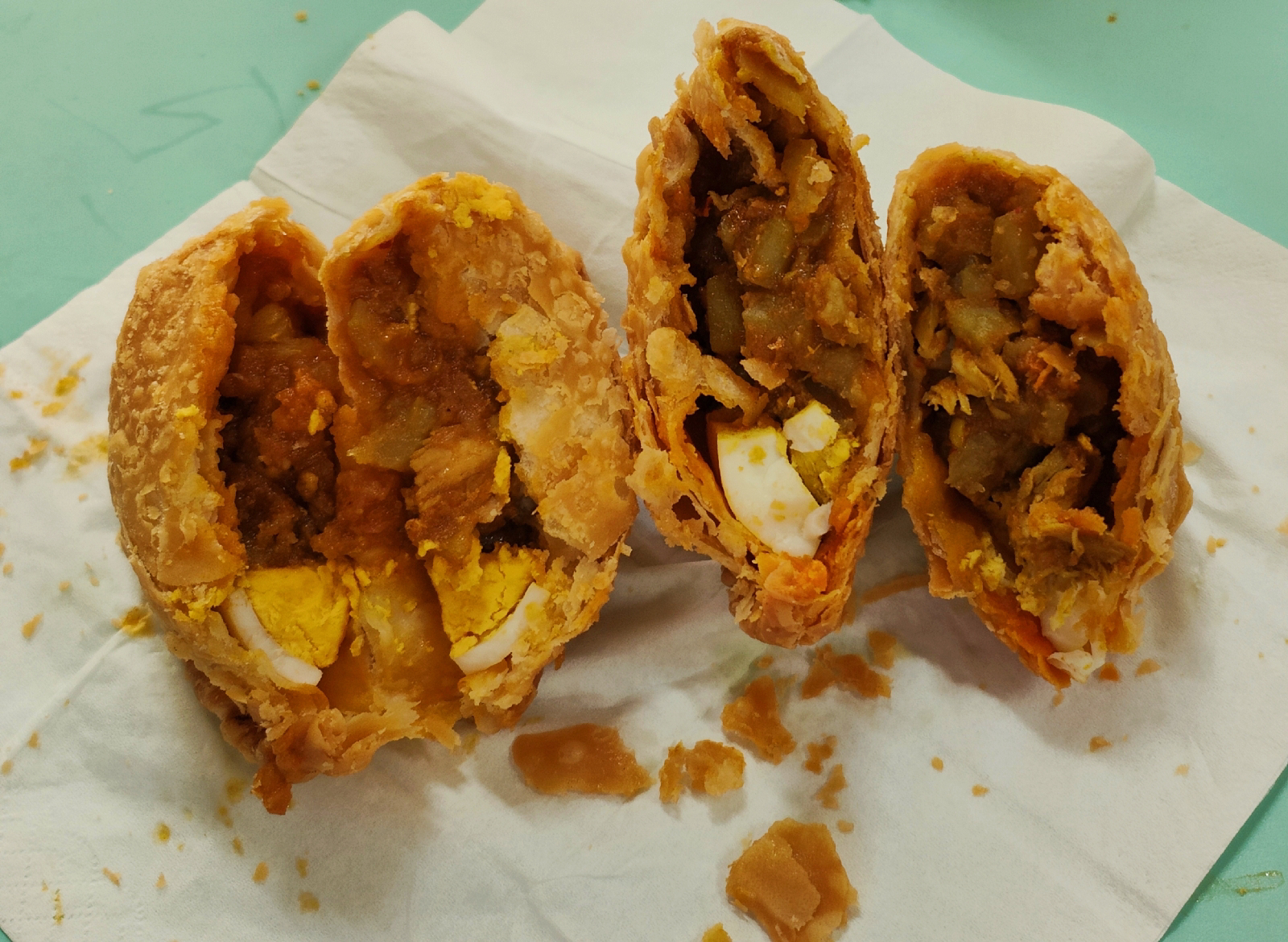 WhyQ Tanglin Crispy Curry Puff (02-34)