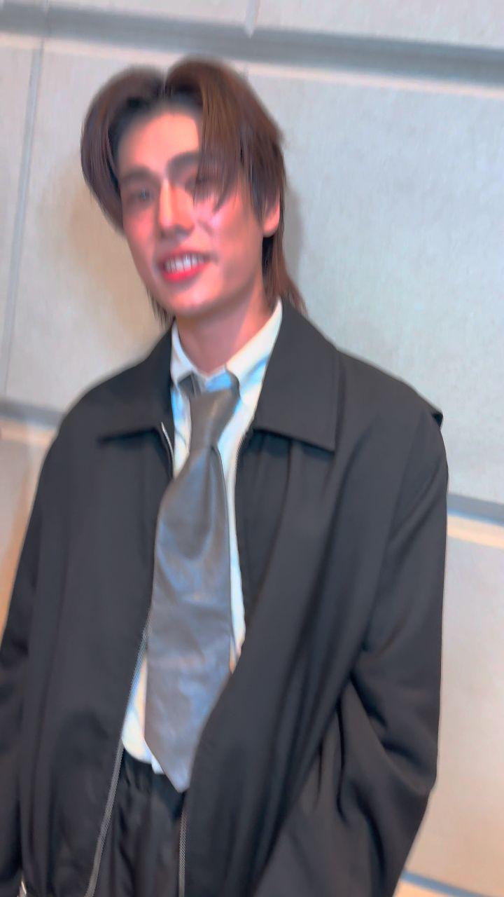 image default