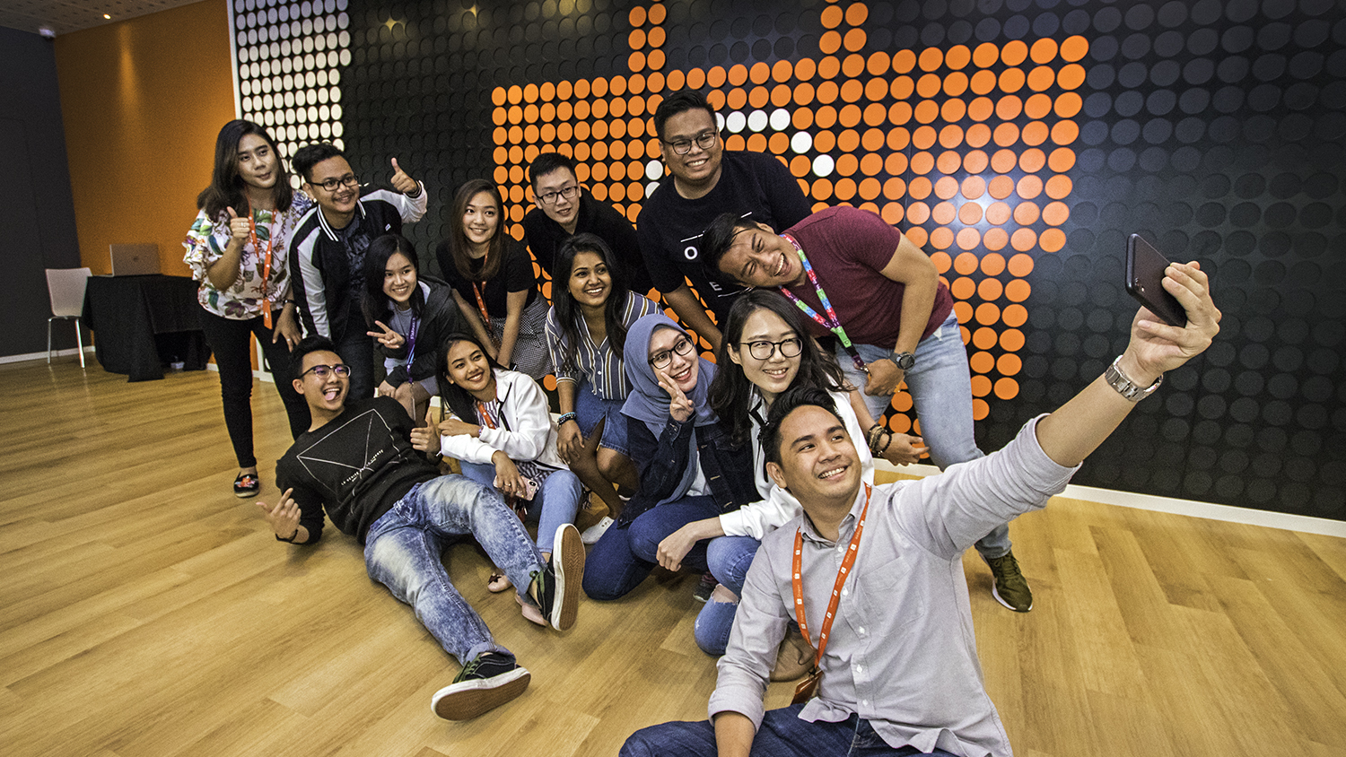 Shopee Malaysia Company Profile and Jobs | WOBB
