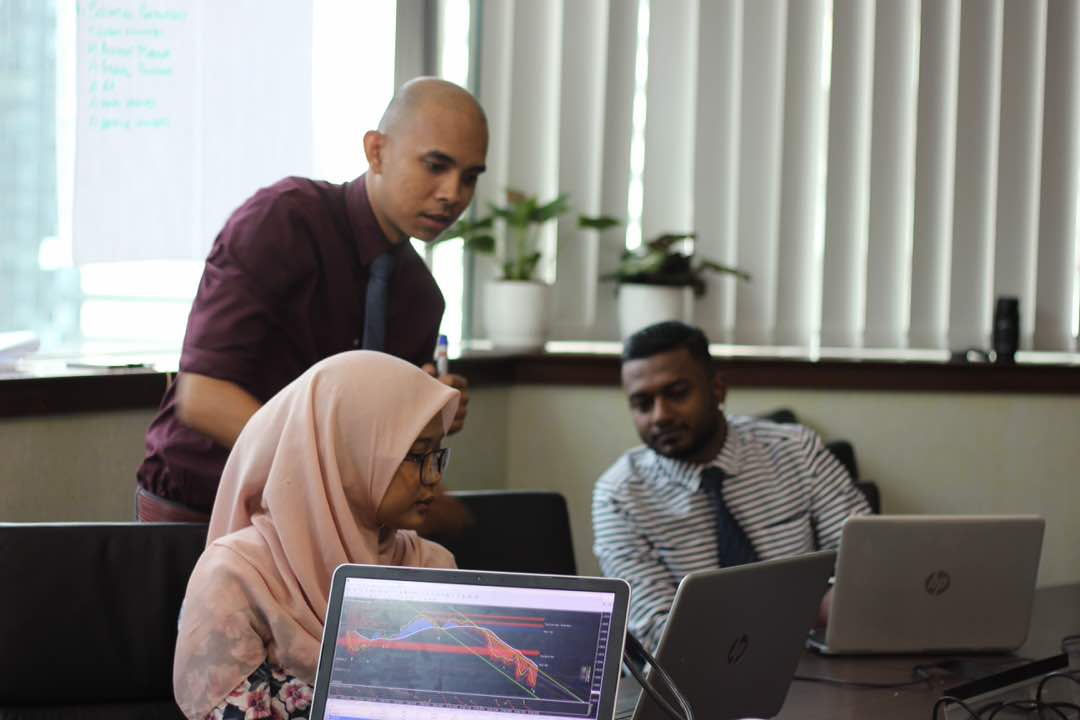 Champ trading & communication system sdn bhd