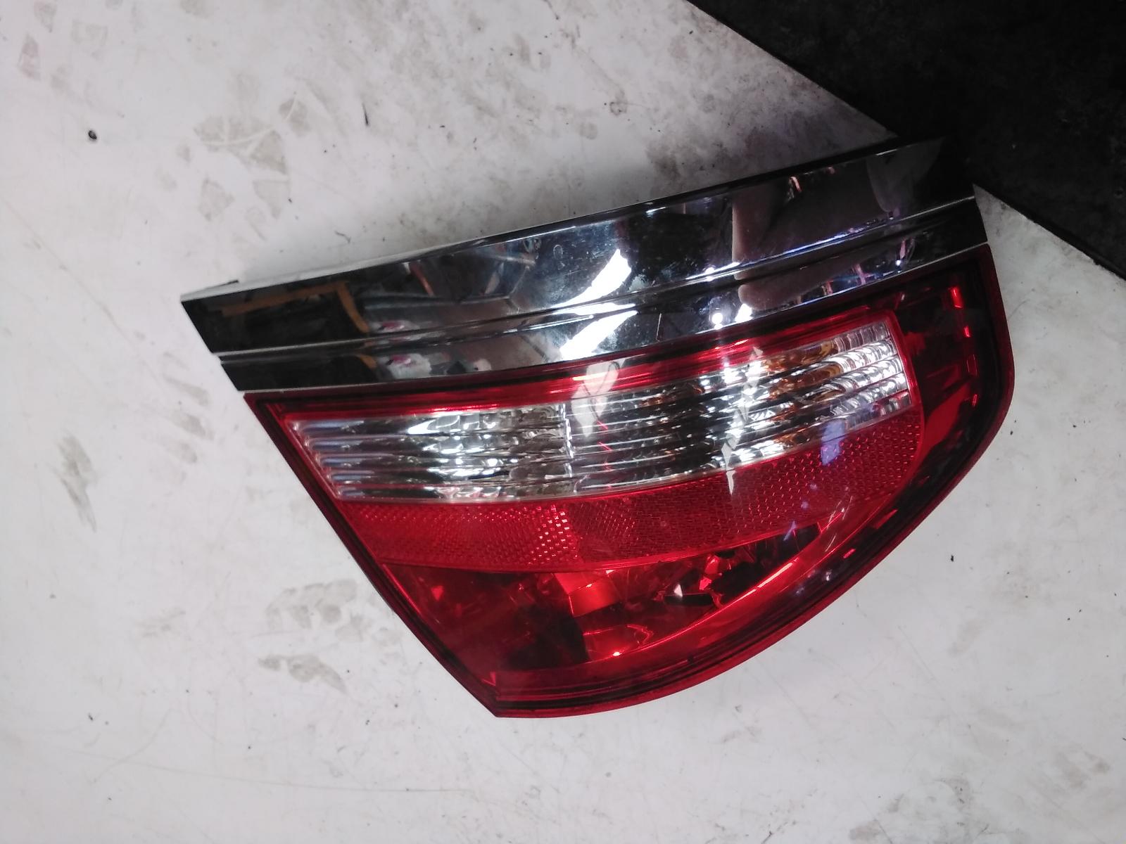 View Auto part Left Taillight Ford Fairlane 2007