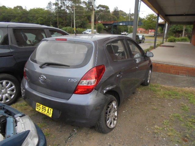 View Auto part Starter Hyundai I20 2010
