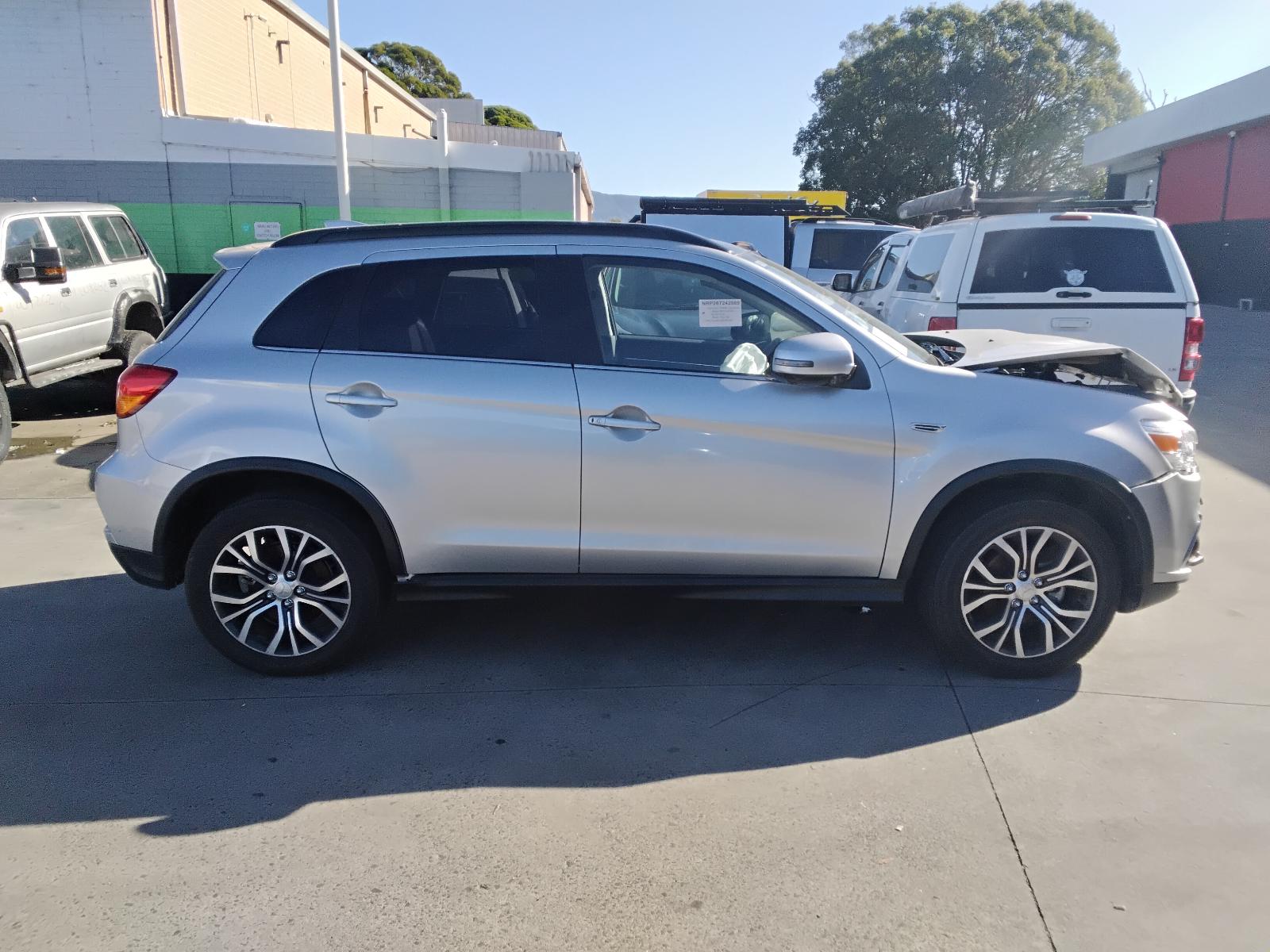 View Auto part Left Front Strut Mitsubishi Asx 2019