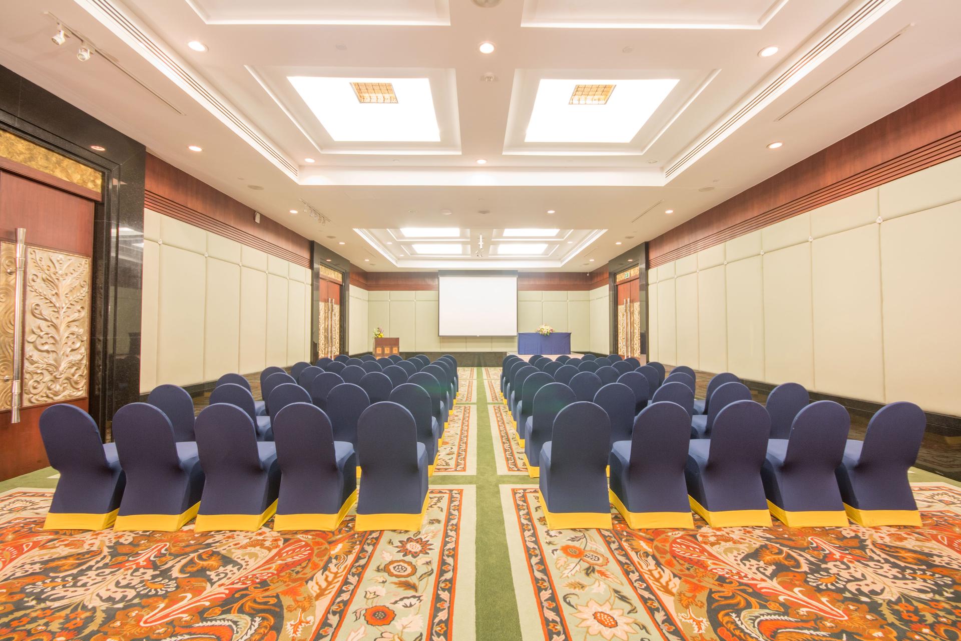 Grand Pacific Sovereign Resort & Spa