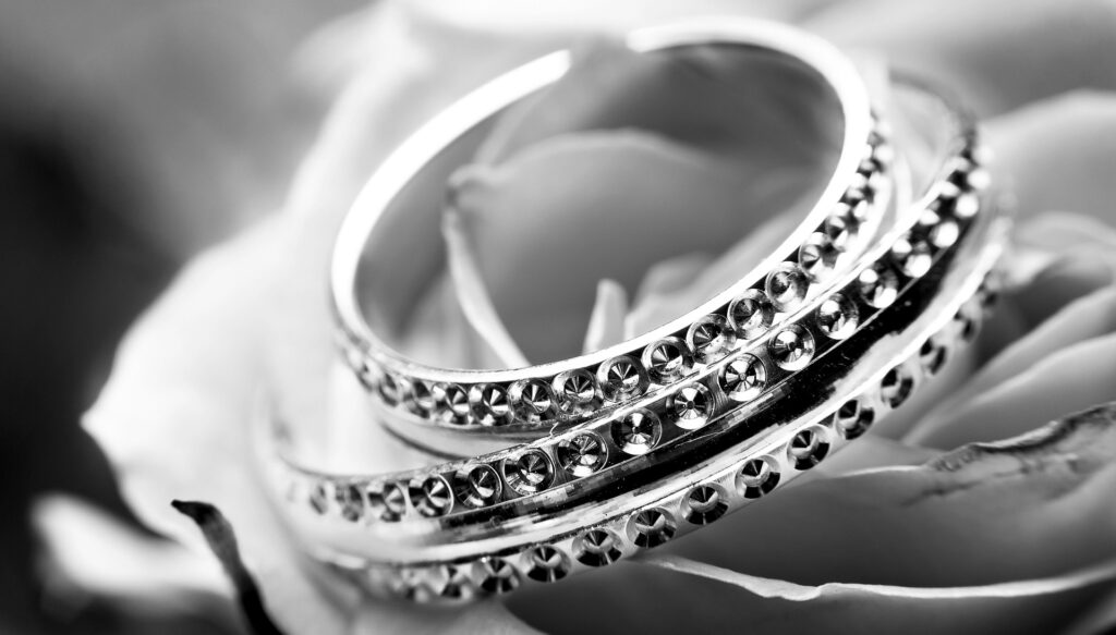 Eternity ring