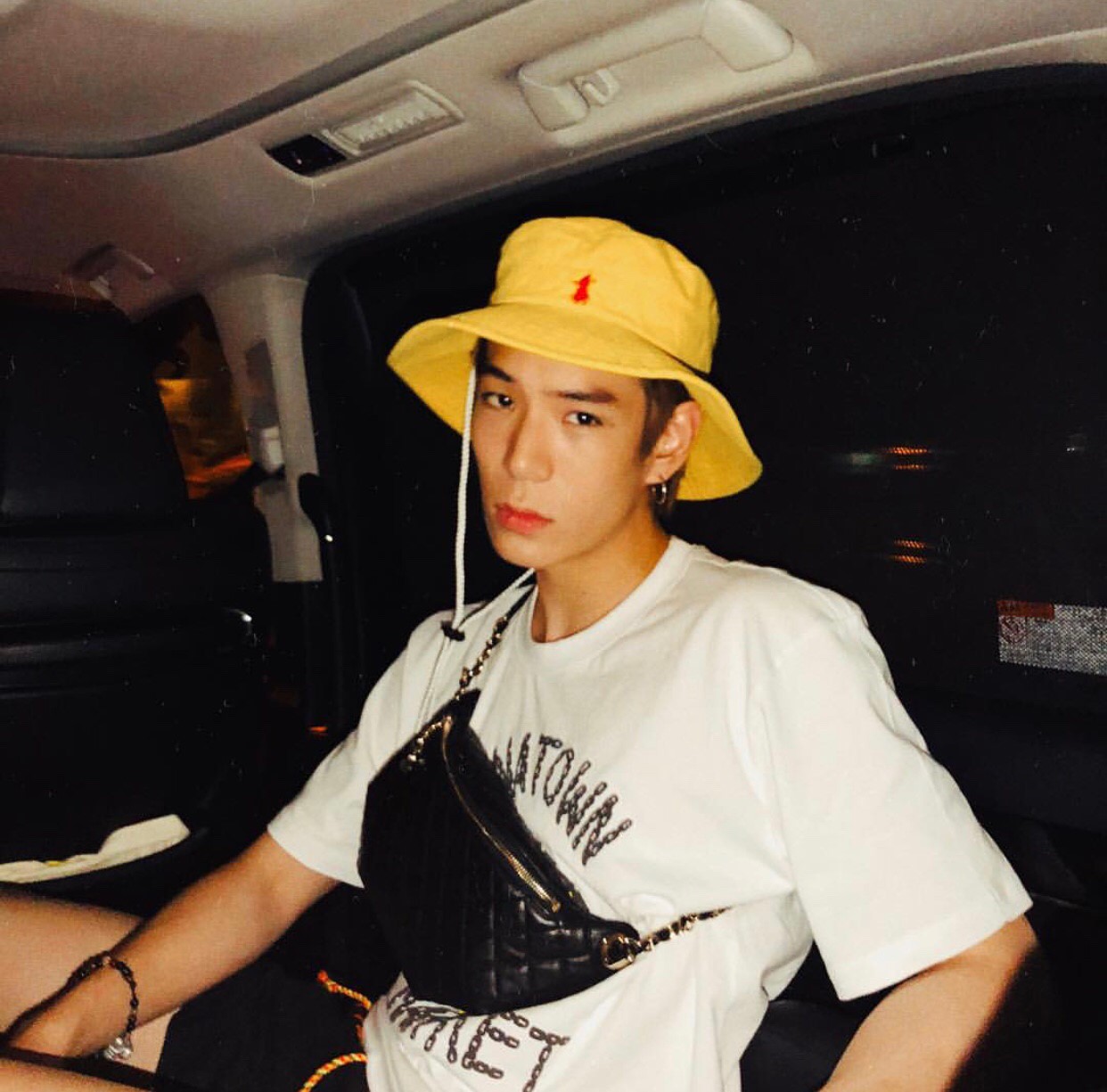หมวกเท่ ๆ