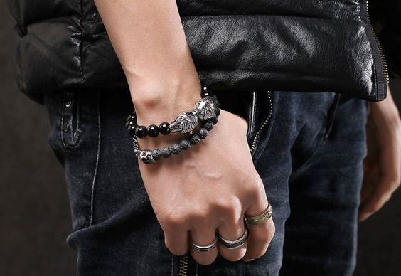 สร้อยข้อมือสำหรับผู้ชาย