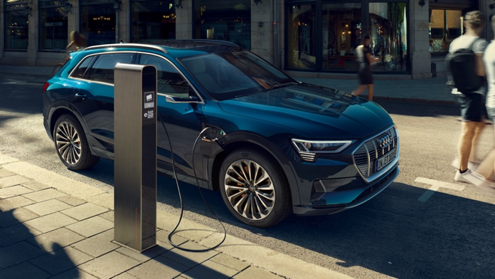 Audi e-tron 55 quattro 2019
