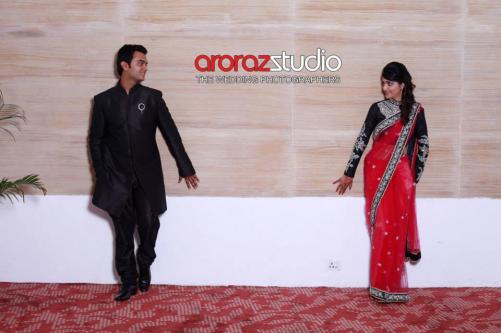 Photos by Aroraz Studio...The Wedding Photographers