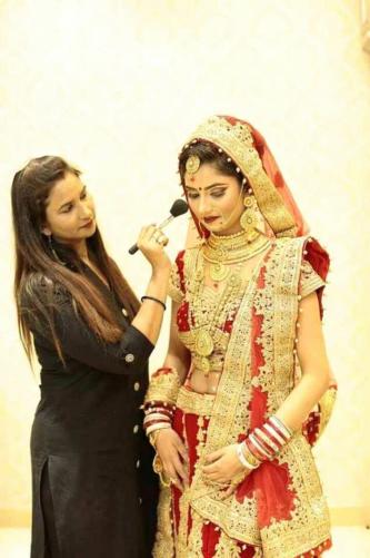 Photos by Aradhana aru