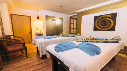 Photos by Hotel Willow Banks 