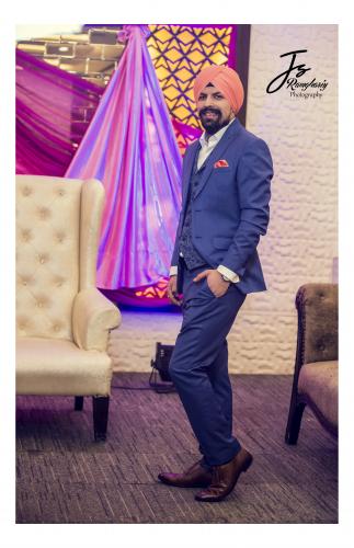 Photos by Js Ramghariy