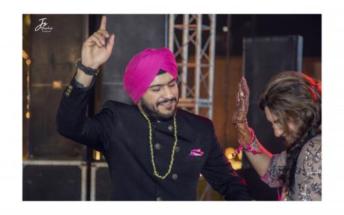 Photos by Js Ramghariy