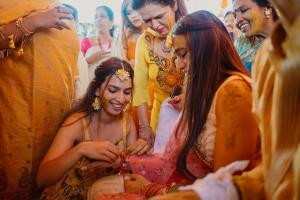 Photos by AH. Photos & Films