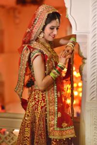 Photos by DK Wedding Studio