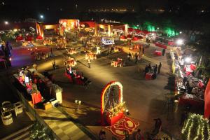 Photos by DK Wedding Studio