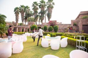 Photos by theme weavers design