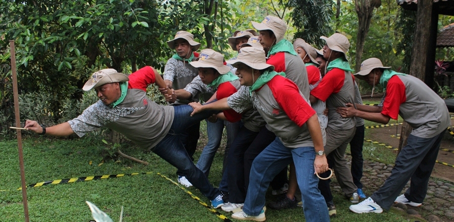 2H1M Petualangan Outbound di Jawa Timur