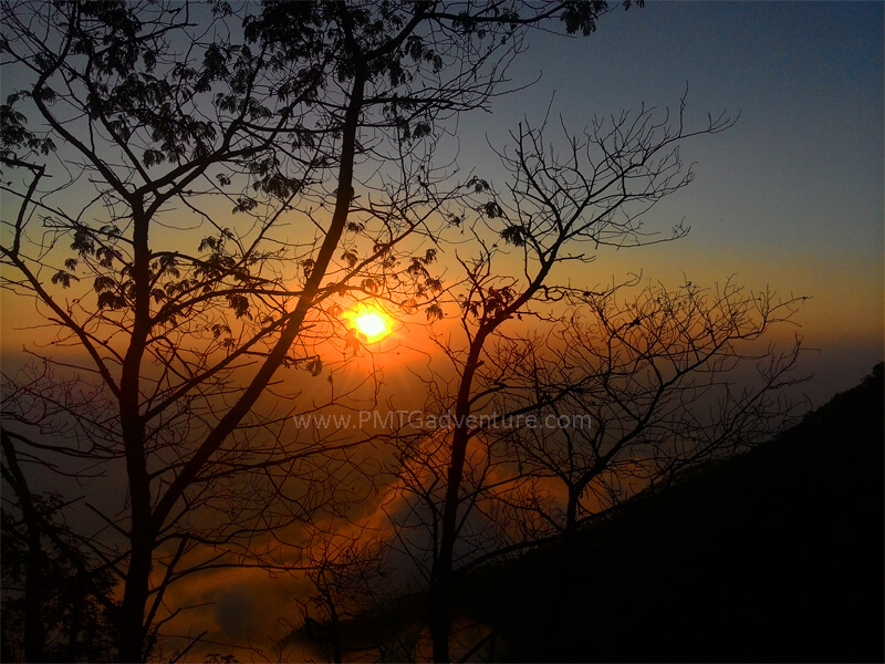Sunset dari Jalur Pendakian Merbabu via Suwanting