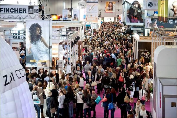 pre-HairShows-salonintl2013001