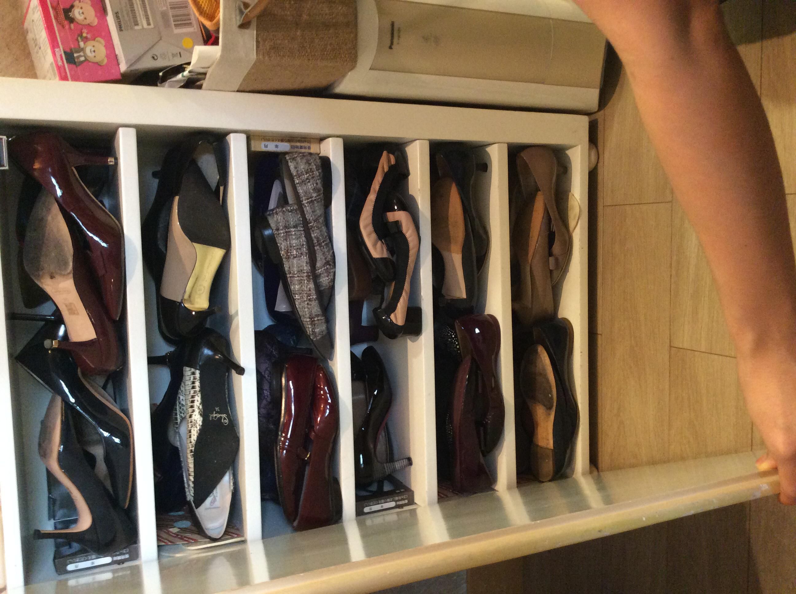 Handpainted shoe rack Secondhand.hk