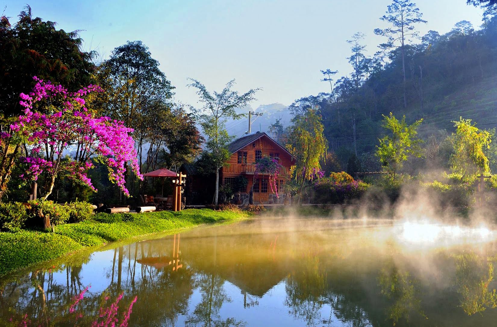 Ma Rung Lu Quan - Fairyland scene between jungle. You must ride motorbike by offroad to come here and enjoy the cool air, majestic mountains.