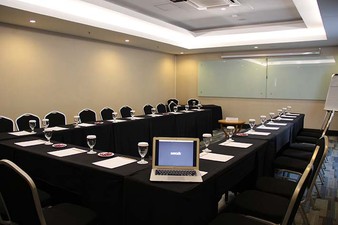 photo of SKYE Room, Favehotel Tanah Abang - Cideng 1 0