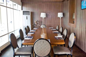 photo of ONYX Restaurant, BW Kemayoran Hotel & Convention 4 0