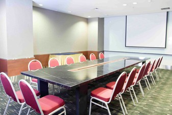 photo of Magenta Room, Swiss-Belhotel Mangga Besar 3 1
