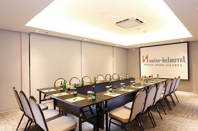 paket-meeting-di-swiss-belhotel-pondok-indah,-papillon-3-room-0