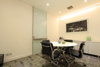 photo of IDX Meeting Room, Lt. 17, Bursa Efek Indonesia SCBD 5 2