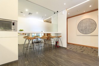 photo of IDX Meeting Room, Lt. 17, Bursa Efek Indonesia SCBD 5 8