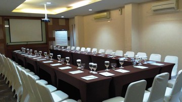 photo of Bougainville Room, CH Wahid Hasyim 5 2