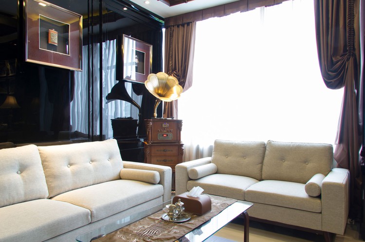 ruang-meeting-di-kelapa-gading-jakarta-utara-autodio-qq-meeting-lounge-gading-kirana-6