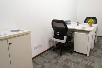 The Manhattan Square, Mid Tower, Ruang Kantor 4 Orang di The Manhattan Square, Mid Tower - 3