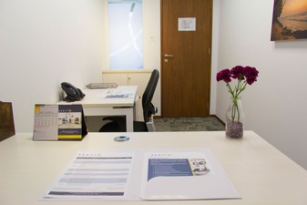 The Manhattan Square, Mid Tower, Ruang Kantor 7 Orang di The Manhattan Square, Mid Tower - 3