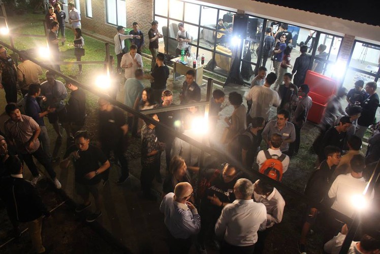 ruang-acara-di-mampang-jakarta-selatan-fwl-coworking-kemang-event-space-labs-kemang-(outdoor)-2