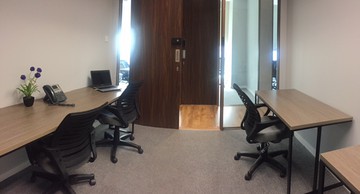 Centennial Tower, Ruang Kantor 3 Orang di Centennial Tower - 2