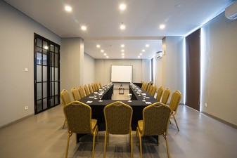 photo of Gold Meeting Room, Maple Hotel Jakarta 0 3